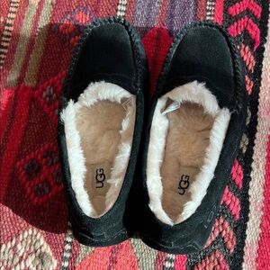 UGG Women's Black Slippers with Cream Lining